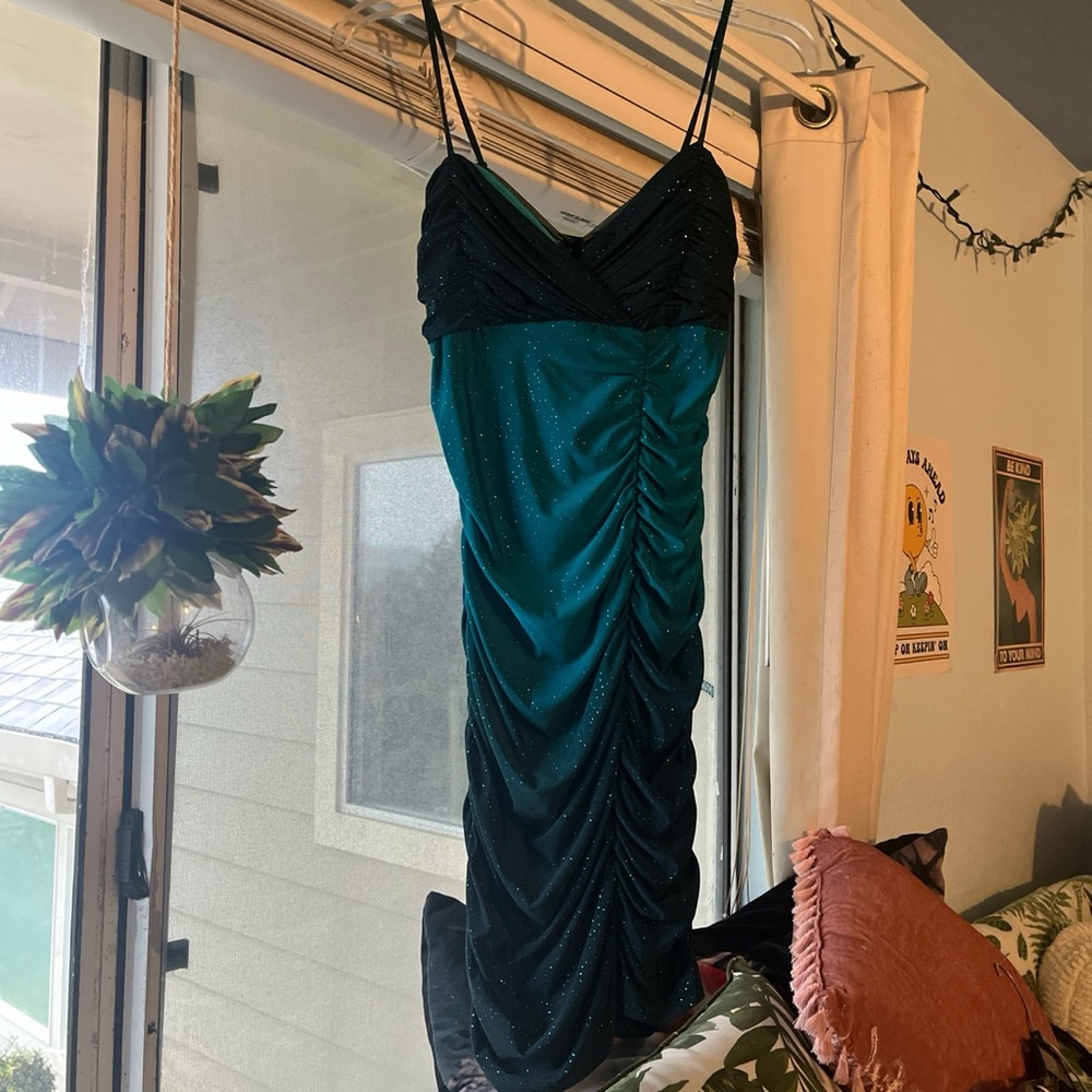 sequin detail teal/blue ombre ruched midi dress